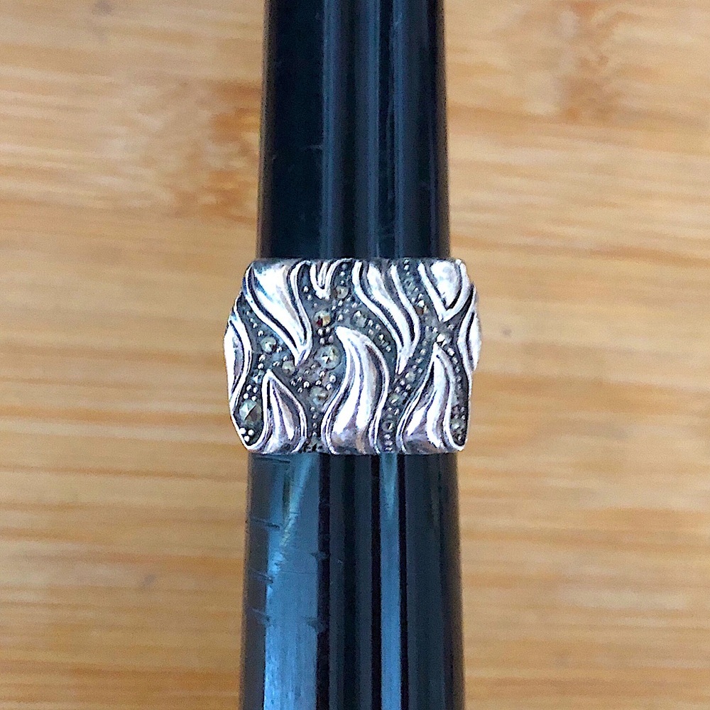 $64 Designer Estate Marcasite & Sterling Ring Size 9 Marked K 925 THI
